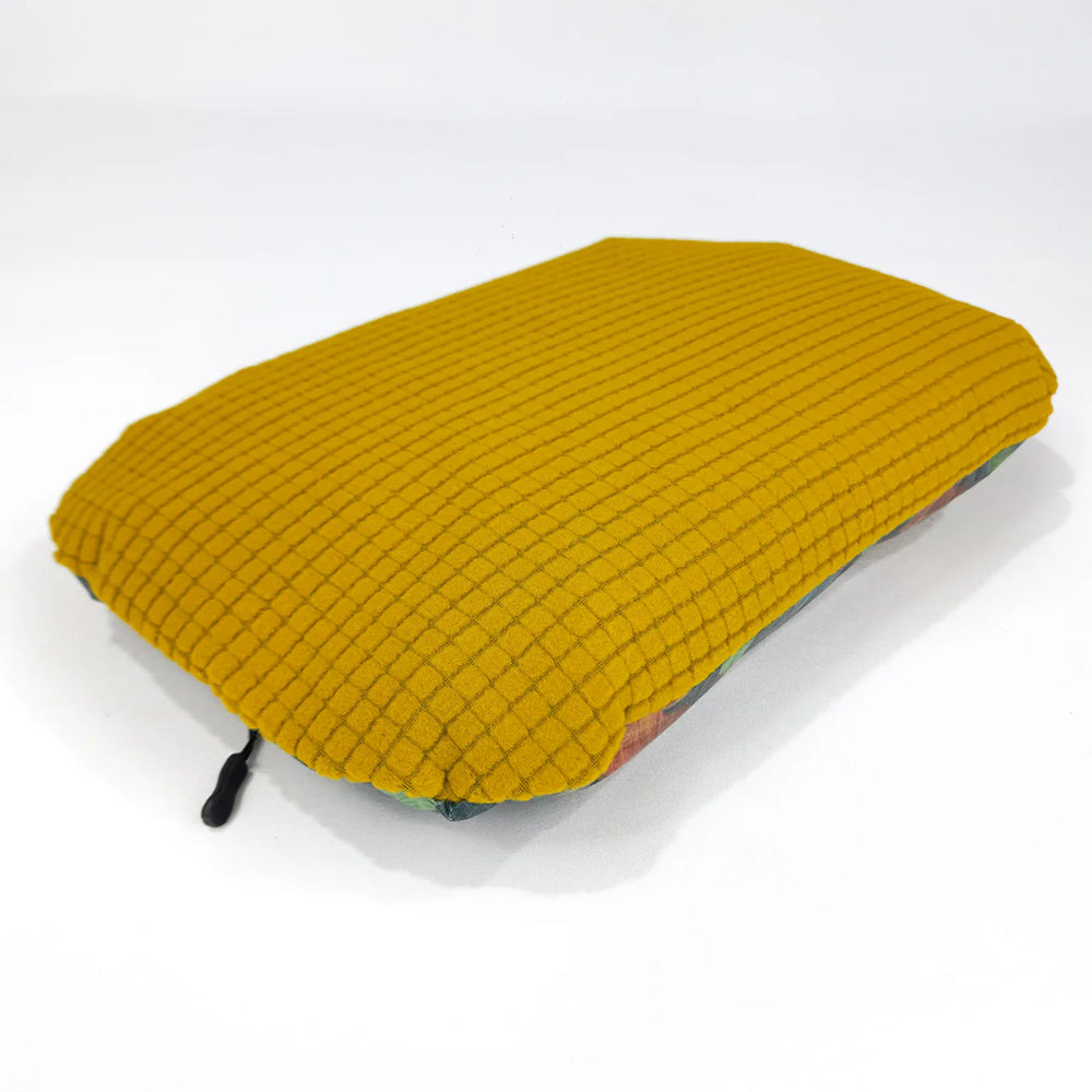 HIGH TAIL DESIGNS / Ultralight Stuff Sack Pillow
