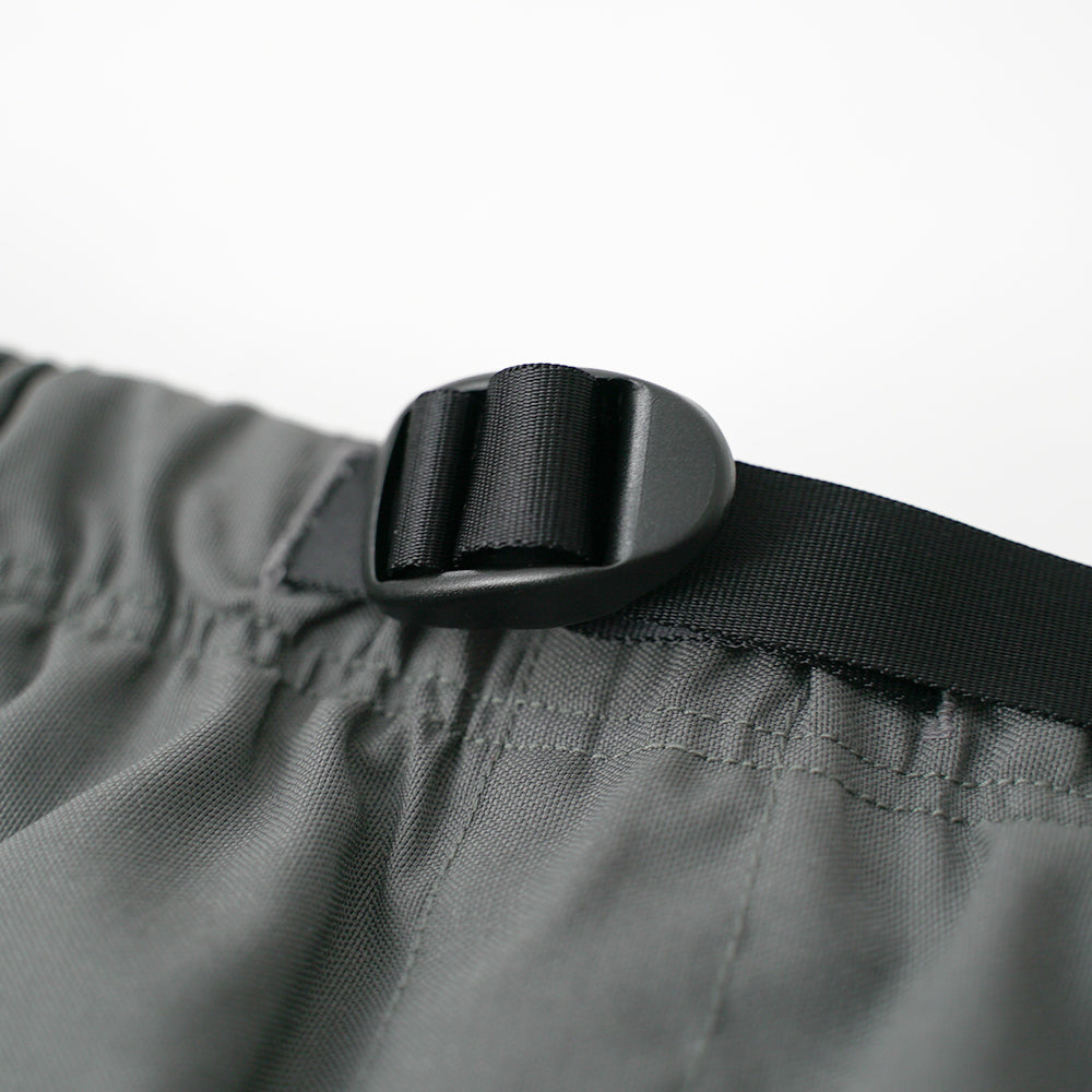 2-tacs / Knee tuck pants