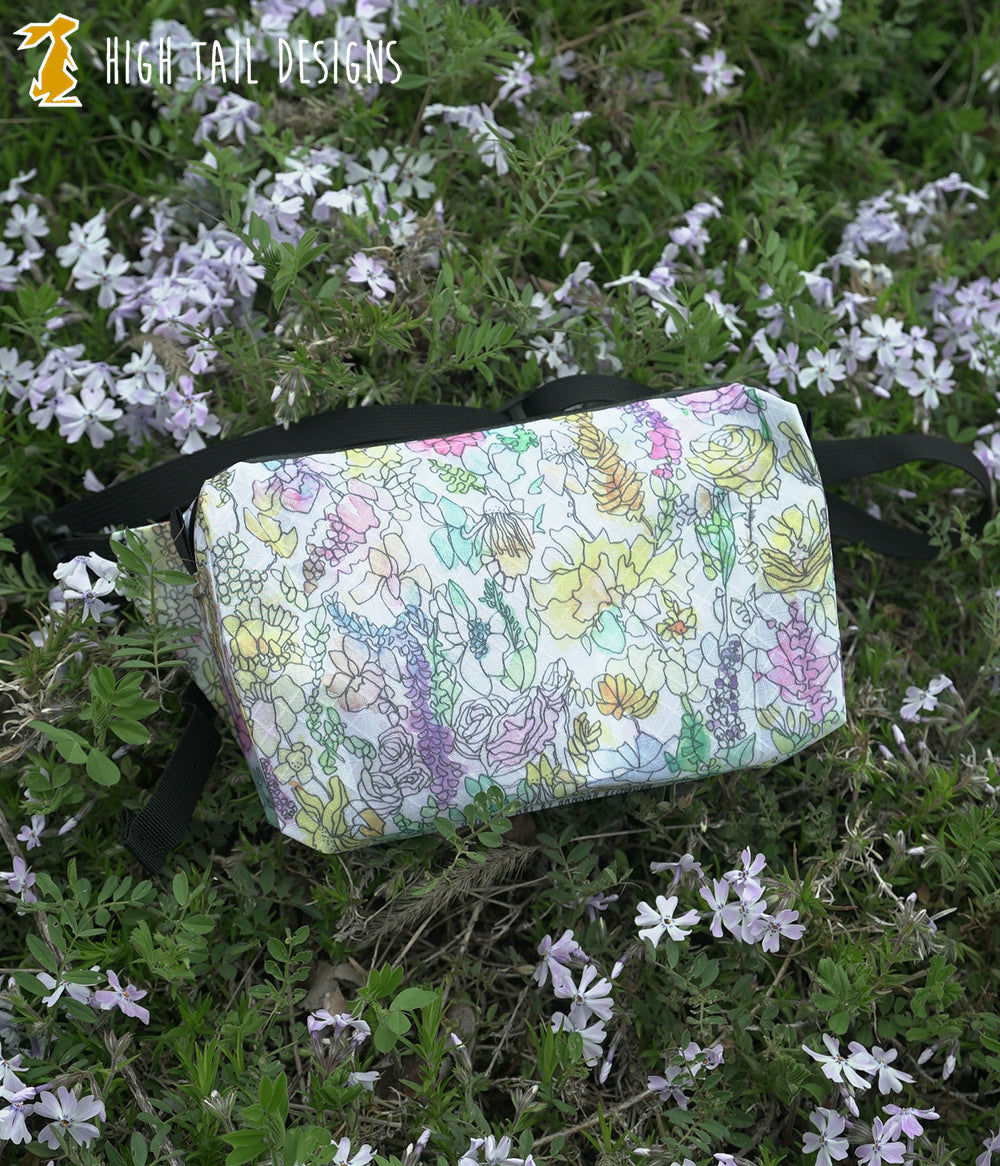 HIGH TAIL DESIGNS × Hannah Beimborn / Watercolor Series The Ultralight Fanny Pack  TX95