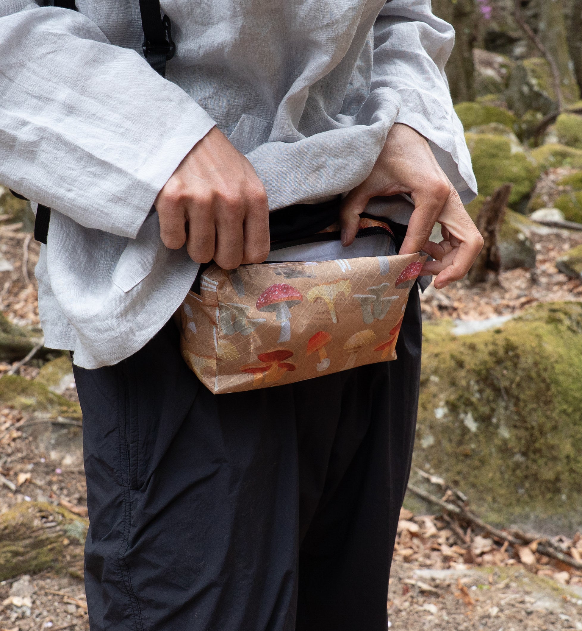 HIGH TAIL DESIGNS × Ash Ryan / The Ultralight Fanny Pack TX95