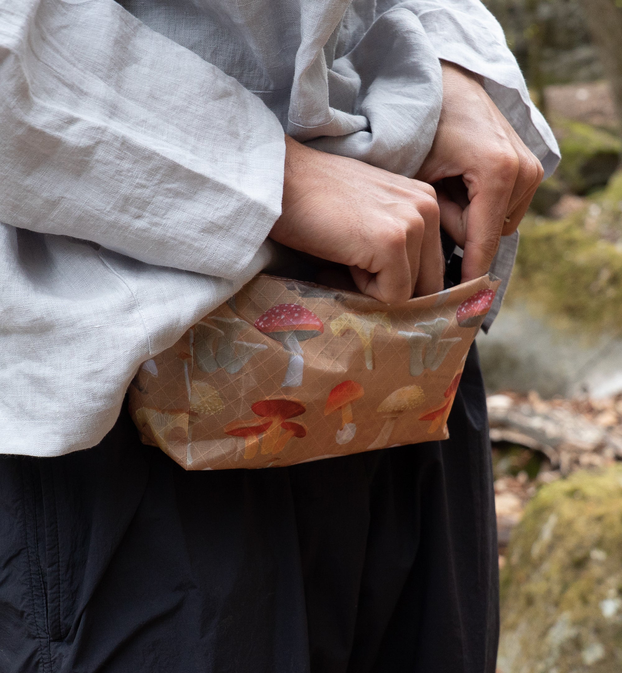 HIGH TAIL DESIGNS × Ash Ryan / The Ultralight Fanny Pack TX95