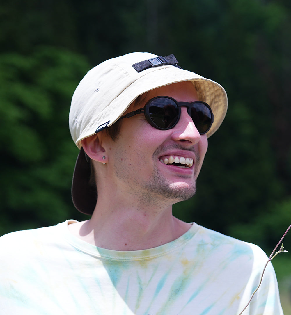 OMBRAZ VIALE Armless Sunglasses / オンブラズ ヴィアーレ アームレスサングラス