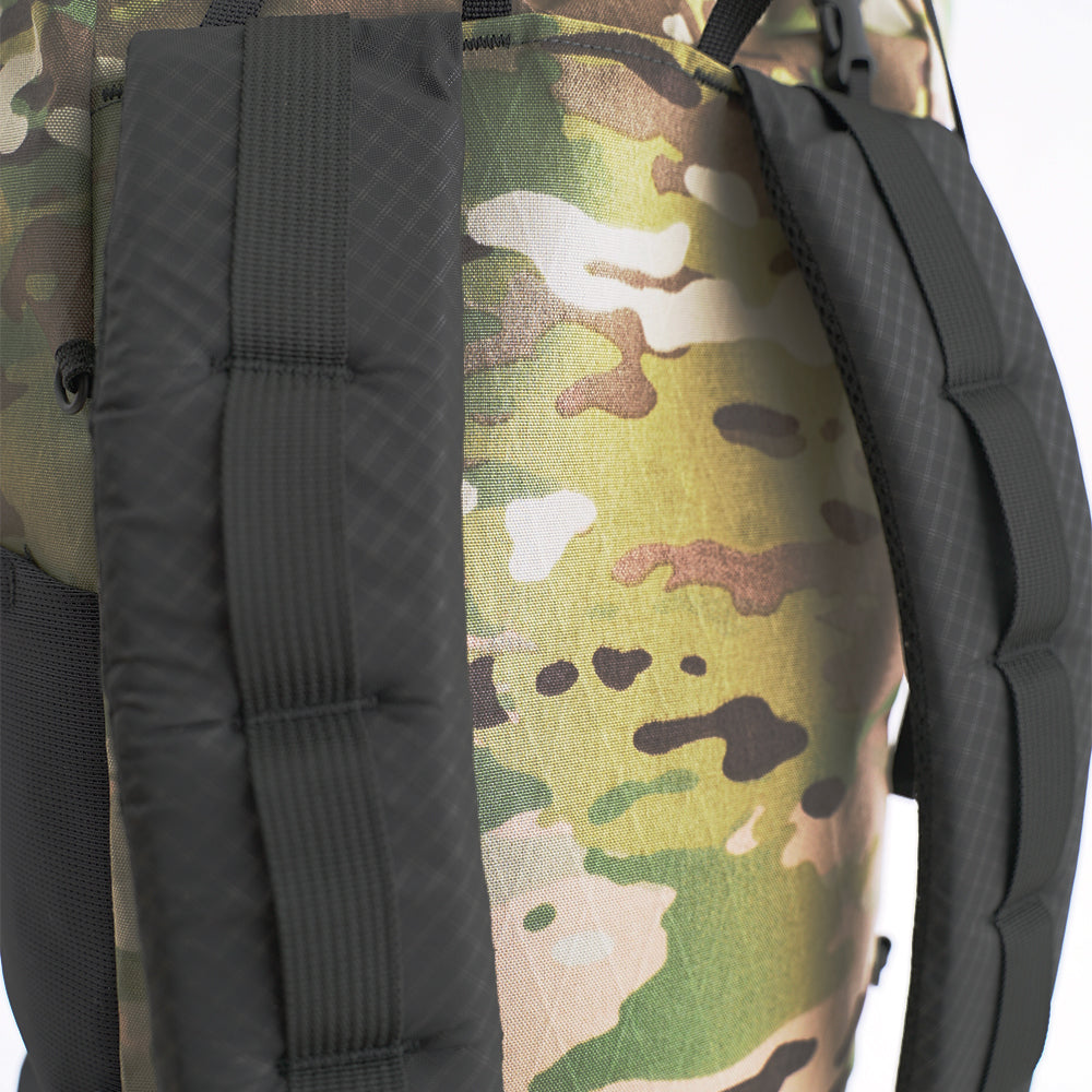 Mountain Laurel Designs  /  HELL 27L Multi camo