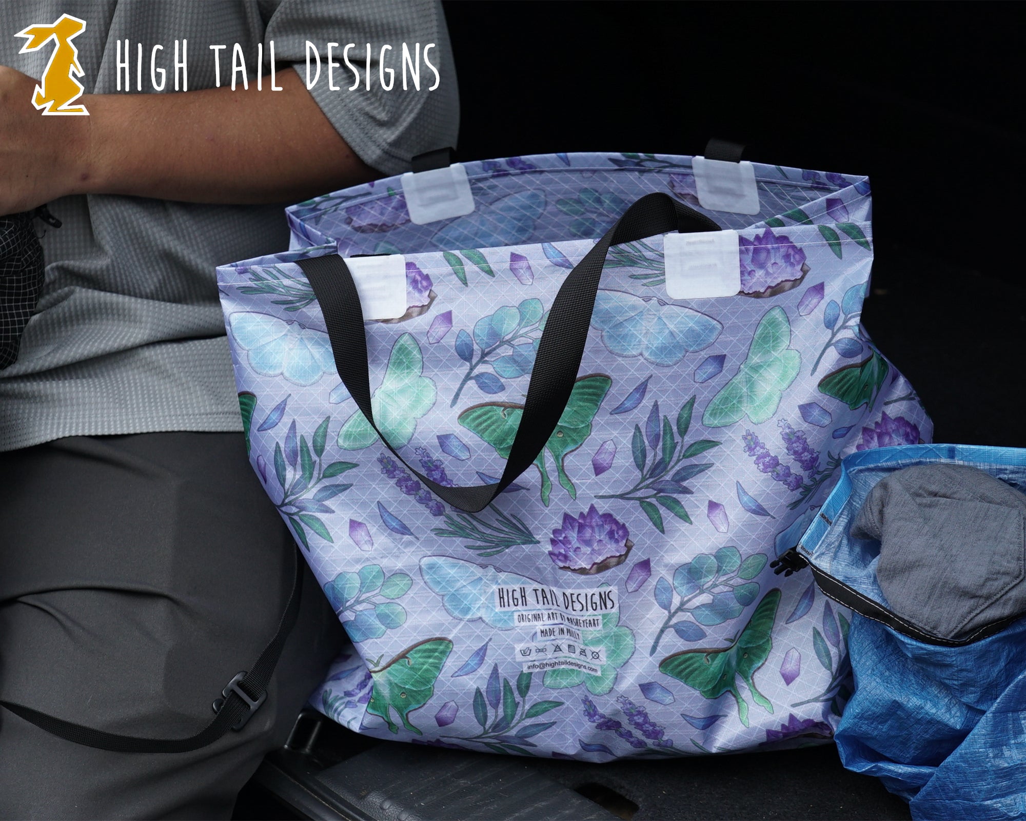 HIGH TAIL DESIGNS  / Tote Bag