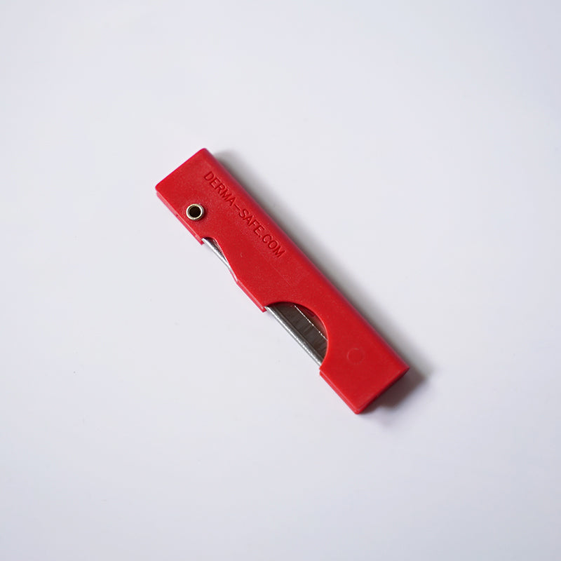 Derma-Safe / Folding Knife