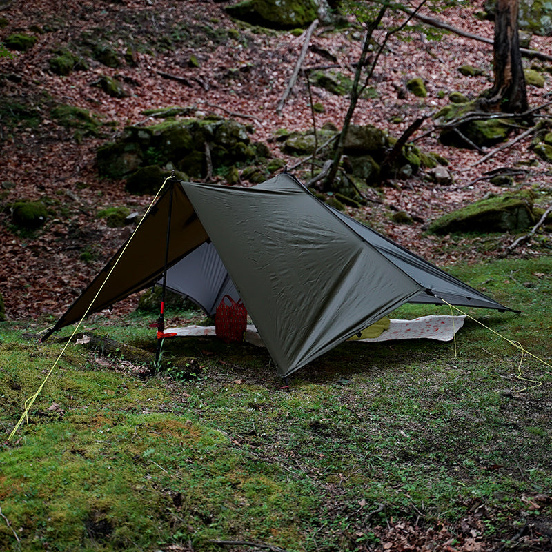 EQUINOX Ultralite Poncho Shelter グリーン - 登山用品