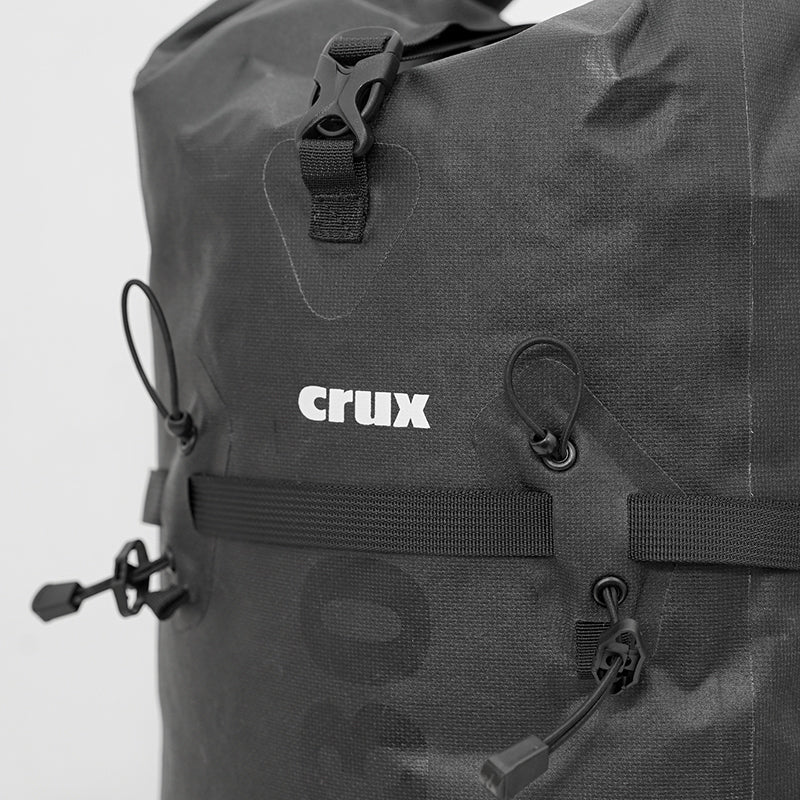 人気定番 クラックス（CRUX）RK30 カラー：ブラック 登山用品